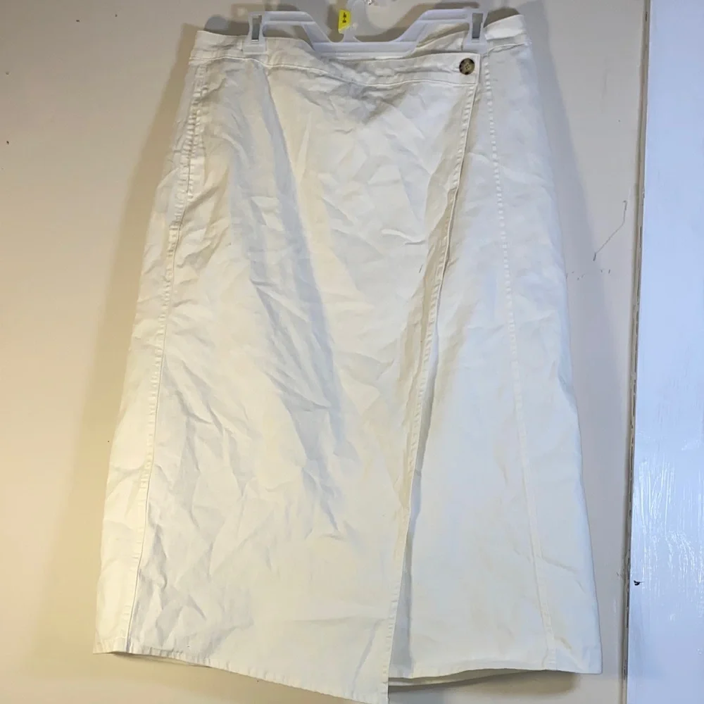 Universal Thread Women's Midi Wrap Skirt see discreption